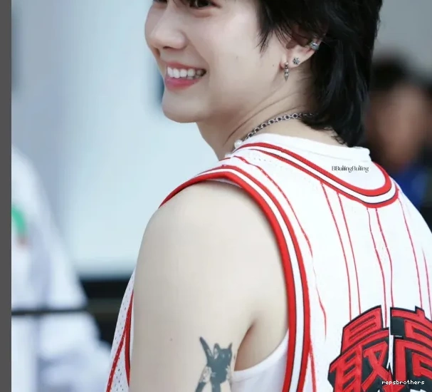 ￥149 24SS BASKETBALL JERSEY STAR 0625